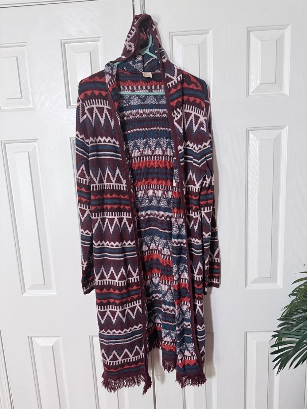 Faded Glory Burgundy Multicolor Aztec Hooded Open Cardigan